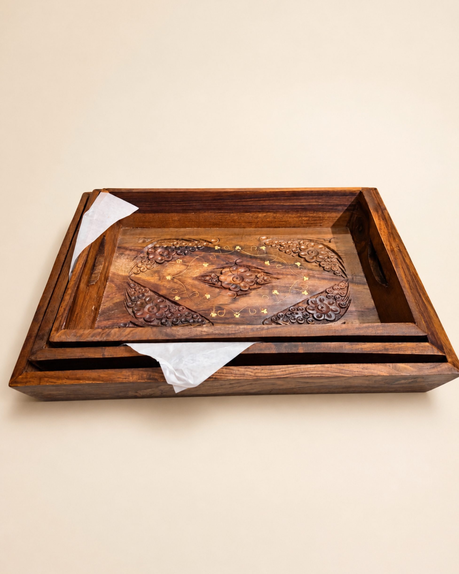 316 Serva Hand-Carved Sheesham Wood Serving Tray Set | Auris Atelier - Image 1